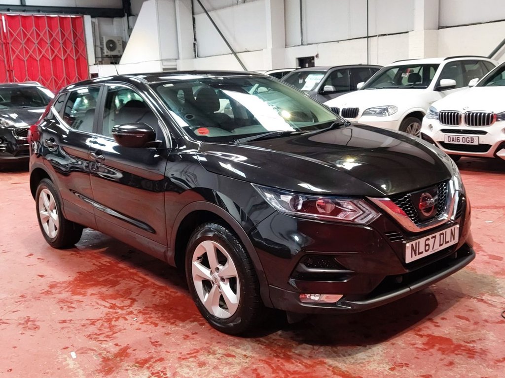 View our NISSAN QASHQAI