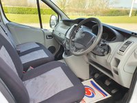 USED 2011 61 VAUXHALL VIVARO 2.0 2900 CDTI SPORTIVE 113 BHP FULL HISTORY INCLUDED TIMING BELT