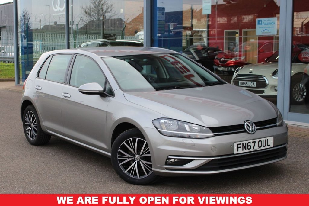 View our VOLKSWAGEN GOLF
