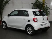 USED 2017 66 SMART FORFOUR 0.9 PASSION PREMIUM T 5d 90 BHP &pound;0 ROAD TAX SAT NAV 1 OWNER SERVICE HISTORY VAT Q