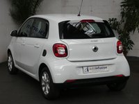 USED 2017 66 SMART FORFOUR 0.9 PASSION PREMIUM T 5d 90 BHP &pound;0 ROAD TAX SAT NAV 1 OWNER SERVICE HISTORY VAT Q