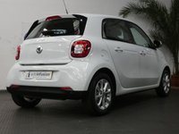 USED 2017 66 SMART FORFOUR 0.9 PASSION PREMIUM T 5d 90 BHP &pound;0 ROAD TAX SAT NAV 1 OWNER SERVICE HISTORY VAT Q