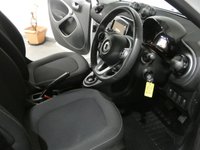 USED 2017 66 SMART FORFOUR 0.9 PASSION PREMIUM T 5d 90 BHP &pound;0 ROAD TAX SAT NAV 1 OWNER SERVICE HISTORY VAT Q