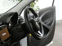 USED 2017 66 SMART FORFOUR 0.9 PASSION PREMIUM T 5d 90 BHP &pound;0 ROAD TAX SAT NAV 1 OWNER SERVICE HISTORY VAT Q