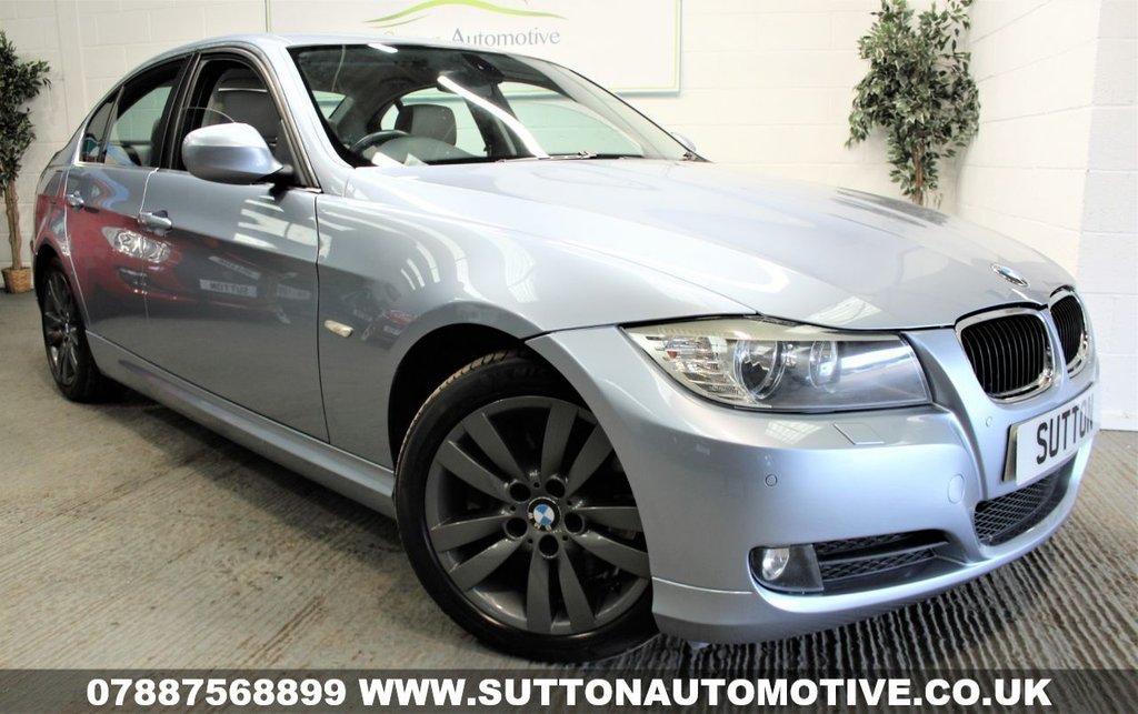 View our BMW 3 SERIES