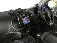 USED 2017 67 SMART FORFOUR 1.0 PRIME PREMIUM 5d 71 BHP SAT NAV PANORAMIC SUNROOF LEATHER HEATED SEATS