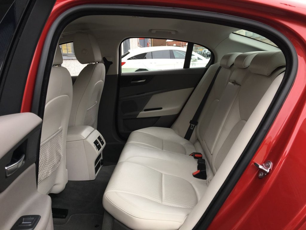 USED 2018 18 JAGUAR XE 2.0 D PORTFOLIO 4d 161 BHP 