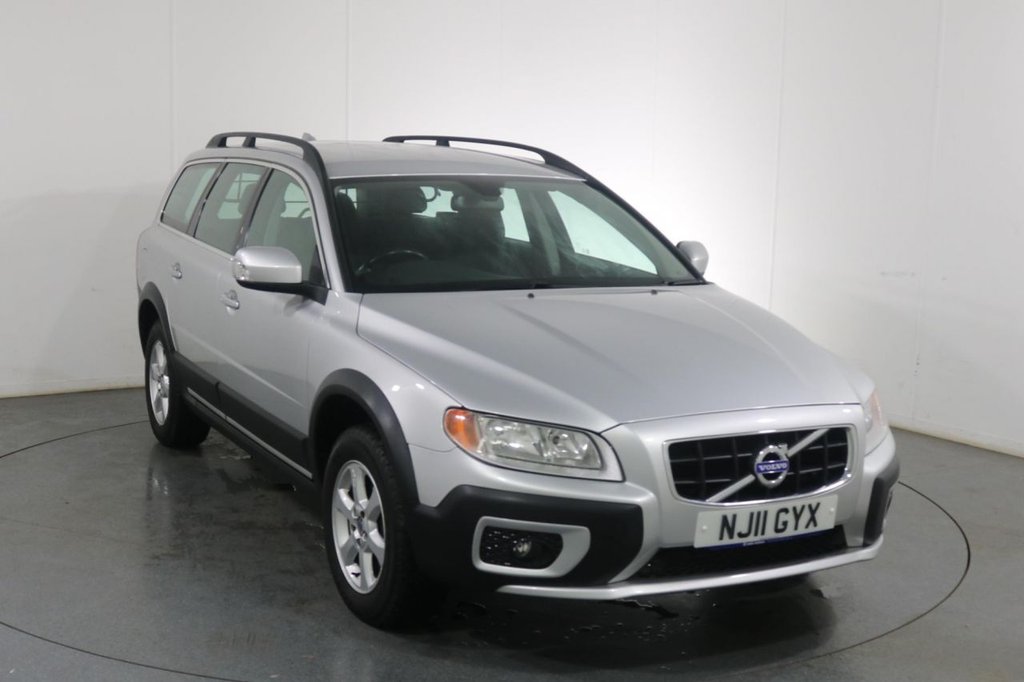 View our VOLVO XC70