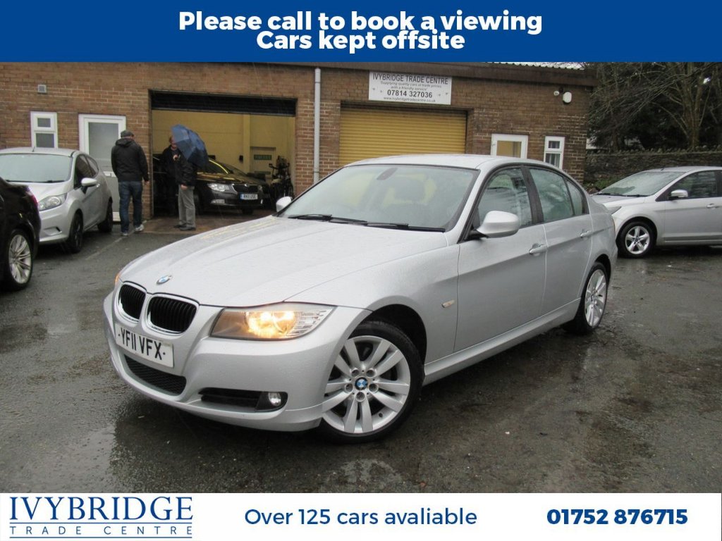 View our BMW 3 SERIES