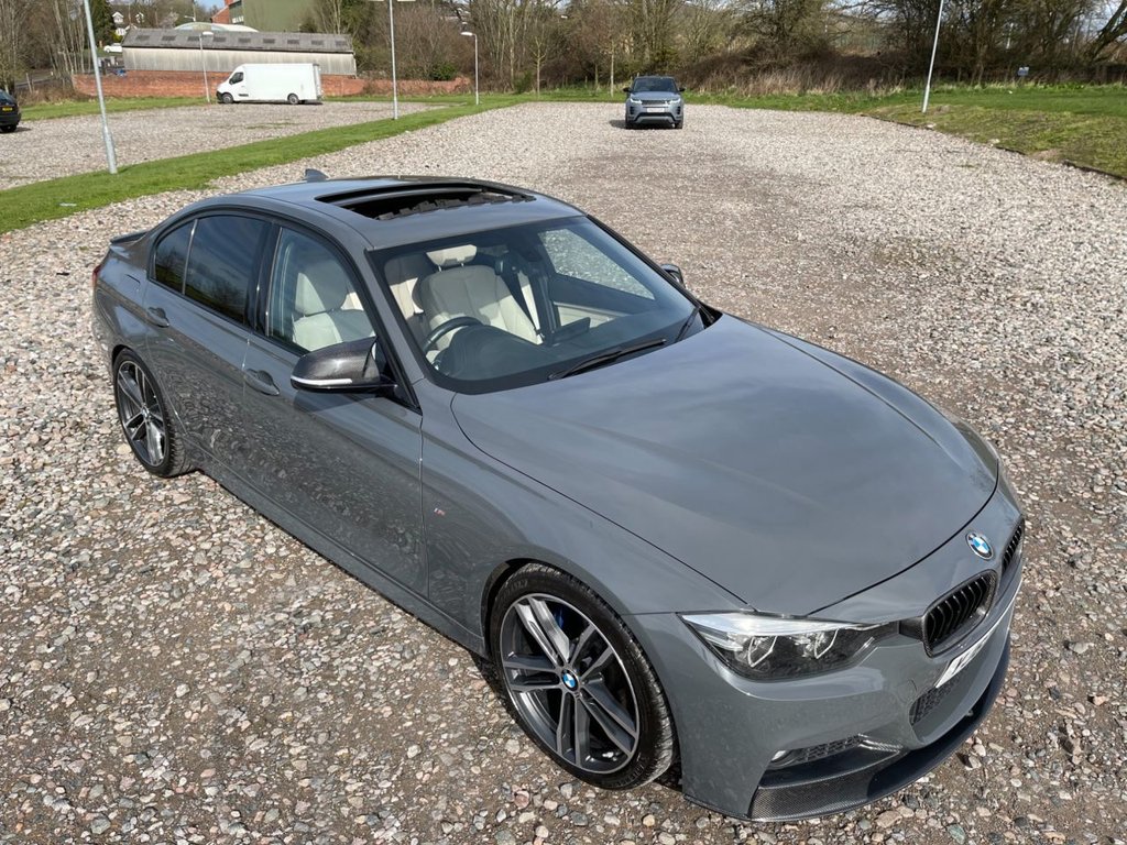 View our BMW 3 SERIES