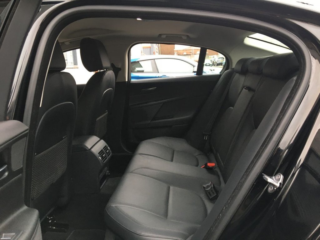 USED 2016 16 JAGUAR XE 2.0 PORTFOLIO 4d 161 BHP 