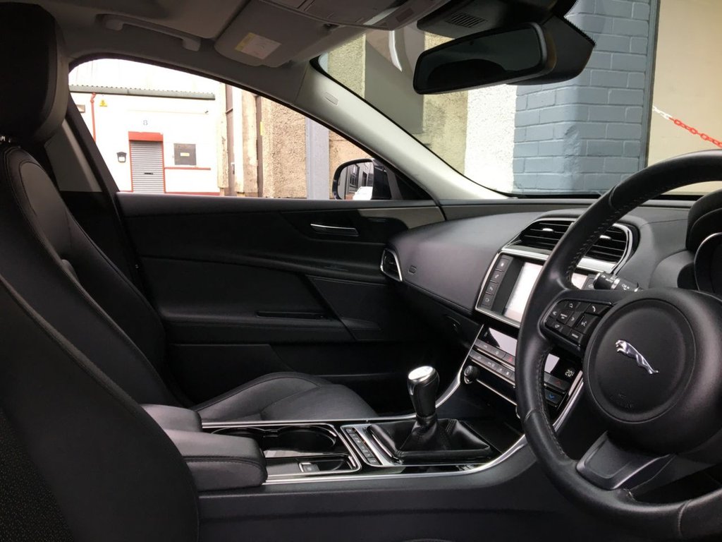 USED 2016 16 JAGUAR XE 2.0 PORTFOLIO 4d 161 BHP 