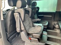 USED 2017 17 VOLKSWAGEN CARAVELLE 2.0 EXECUTIVE TDI BMT 5d AUTO 201 BHP 
