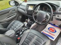USED 2016 16 MITSUBISHI L200 2.4 DI-D 4X4 BARBARIAN DCB 178 BHP ** NO VAT * CANOPY + SAT NAV