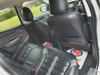 USED 2016 16 MITSUBISHI L200 2.4 DI-D 4X4 BARBARIAN DCB 178 BHP ** NO VAT * CANOPY + SAT NAV