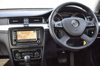 USED 2014 14 SKODA SUPERB 2.0 ELEGANCE TDI CR DSG 5d 168 BHP FULL SKODA SERVICE HISTORY! SAT NAV! DAB! FOLD MIRRORS!
