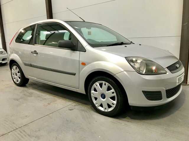 2007 57 Ford Fiesta 1.2 STYLE CLIMATE 16V 3d 78 BHP