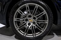 USED 2017 67 PORSCHE CAYENNE 4.1 S D PLATINUM EDITION TIPTRONIC S 5d 379 BHP 