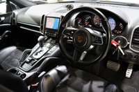 USED 2017 67 PORSCHE CAYENNE 4.1 S D PLATINUM EDITION TIPTRONIC S 5d 379 BHP 