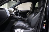 USED 2017 67 PORSCHE CAYENNE 4.1 S D PLATINUM EDITION TIPTRONIC S 5d 379 BHP 