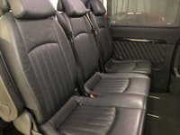 USED 2010 60 MERCEDES-BENZ VIANO 3.0 122 CDI BLUEEFFICENCY AMBIENTE 5d 224 BHP * NAVIGATION * PAN ROOF * 2 KEYS * MOT FEB 2022 * 8 SEATS *  PRIVACY GLASS *