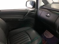 USED 2010 60 MERCEDES-BENZ VIANO 3.0 122 CDI BLUEEFFICENCY AMBIENTE 5d 224 BHP * NAVIGATION * PAN ROOF * 2 KEYS * MOT FEB 2022 * 8 SEATS *  PRIVACY GLASS *