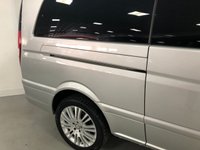 USED 2010 60 MERCEDES-BENZ VIANO 3.0 122 CDI BLUEEFFICENCY AMBIENTE 5d 224 BHP * NAVIGATION * PAN ROOF * 2 KEYS * MOT FEB 2022 * 8 SEATS *  PRIVACY GLASS *