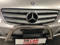 USED 2010 60 MERCEDES-BENZ VIANO 3.0 122 CDI BLUEEFFICENCY AMBIENTE 5d 224 BHP * NAVIGATION * PAN ROOF * 2 KEYS * MOT FEB 2022 * 8 SEATS *  PRIVACY GLASS *