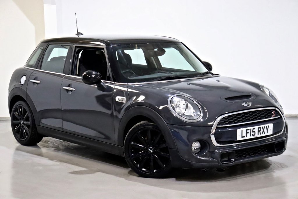 View our MINI HATCH COOPER