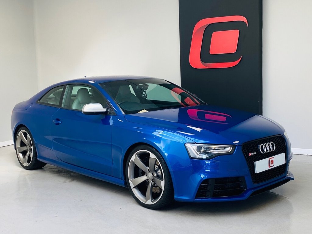 View our AUDI RS5