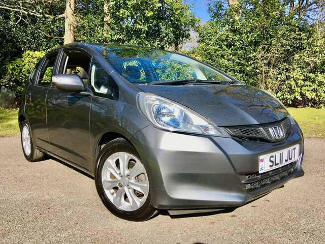 2011 11 Honda Jazz 1.3 I-VTEC ES 5d AUTO 98 BHP ONLY 28,000 MILES/ X8 HONDA SERVICE STAMPS
