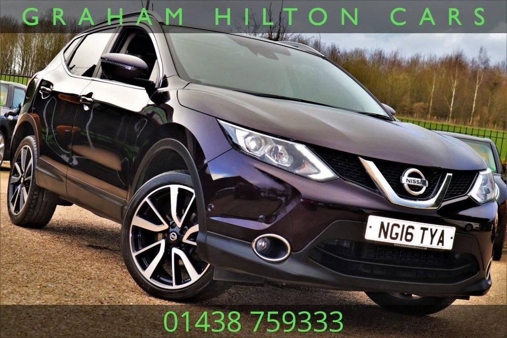View our NISSAN QASHQAI
