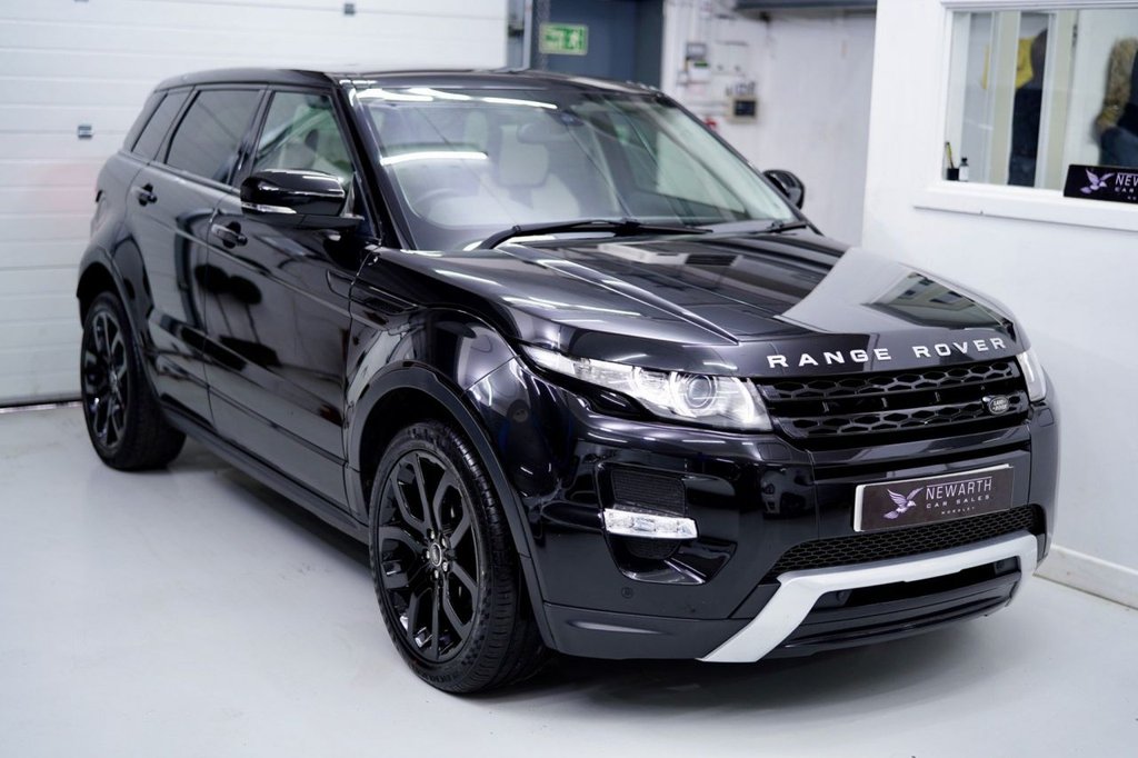 View our LAND ROVER RANGE ROVER EVOQUE