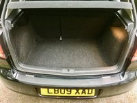 USED 2009 09 VOLKSWAGEN GOLF 1.4 S 5d 79 BHP 1 PRIVATE OWNER/ /11 AIRBAGS/REMOTE CENTRAL LOCKING FULLY SERVICED BY LOOKERS VW,,LAST SERVICED @54,717 MILES,,GREAT CONDITION INSIDE AND OUT