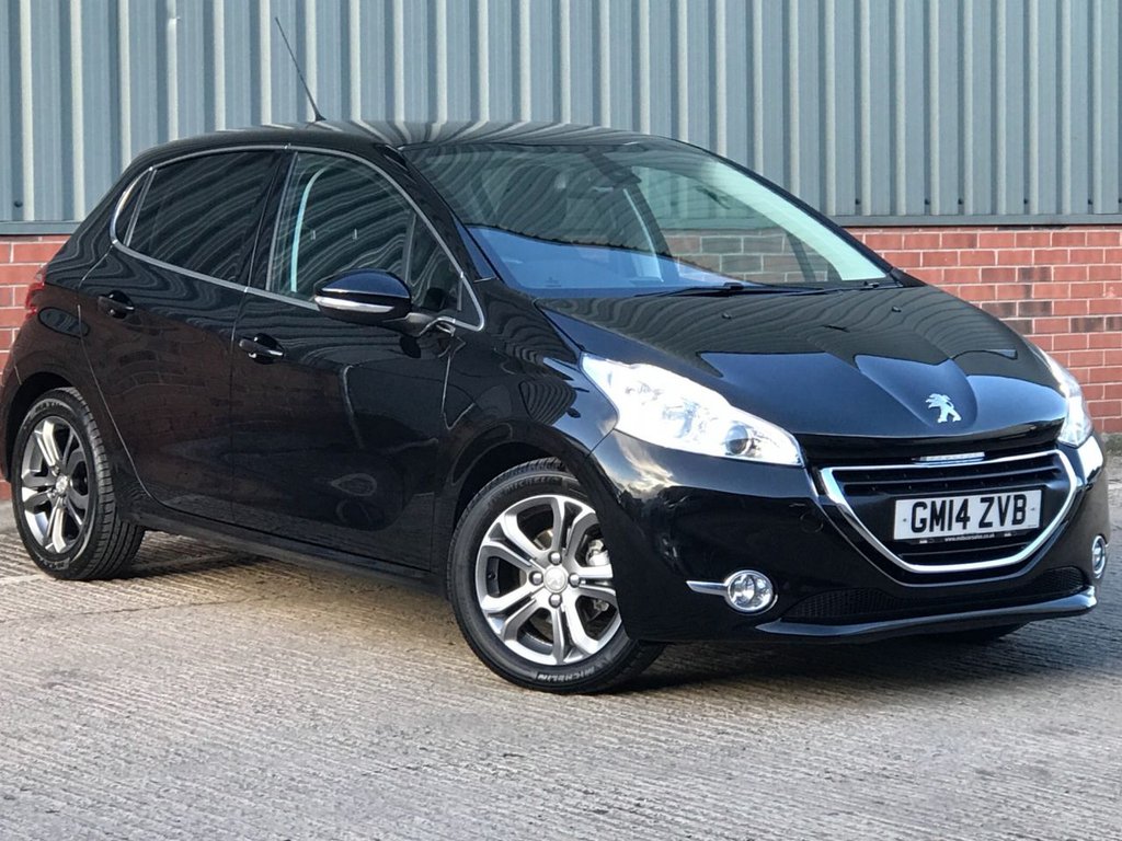 View our PEUGEOT 208