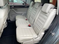 USED 2017 67 VOLKSWAGEN TOURAN 2.0 SEL TDI BLUEMOTION TECHNOLOGY 5d 148 BHP 