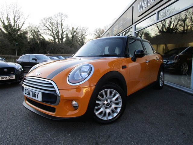 2015 15 MINI Hatch Cooper 1.5 COOPER 5d 134 BHP