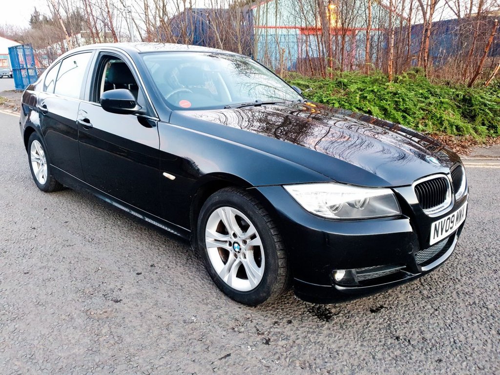 View our BMW 3 SERIES