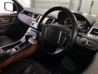 USED 2011 60 LAND ROVER RANGE ROVER SPORT 3.0 TDV6 HSE 5d 245 BHP * TIMING BELT CHANGED JUNE 20 * 2 KEYS * MOT JAN 22 * FRONT & REAR HEATED SEATS *