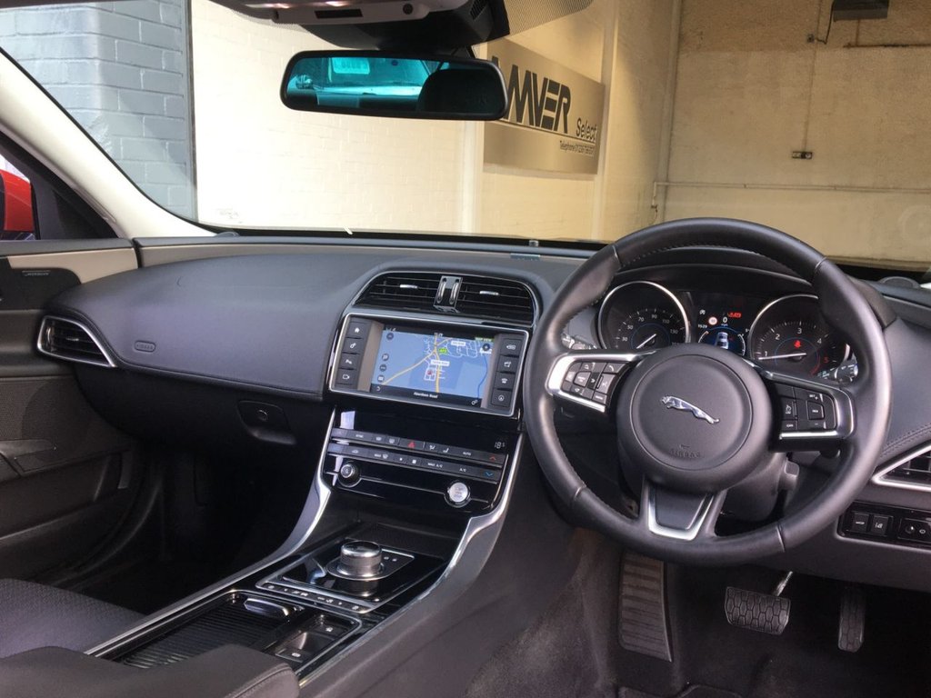 USED 2018 68 JAGUAR XE 2.0 D PORTFOLIO 4d 178 BHP 