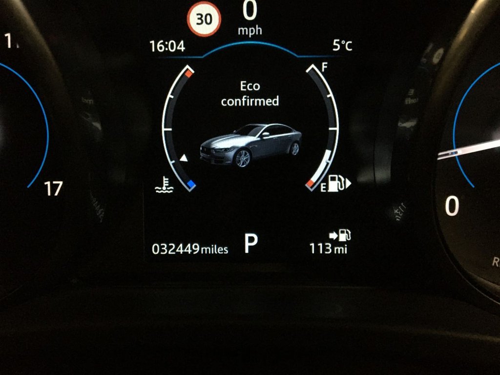 USED 2018 68 JAGUAR XE 2.0 D PORTFOLIO 4d 178 BHP 