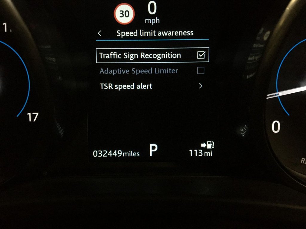 USED 2018 68 JAGUAR XE 2.0 D PORTFOLIO 4d 178 BHP 