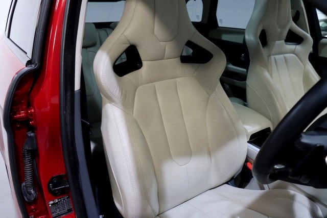 View our LAND ROVER RANGE ROVER EVOQUE
