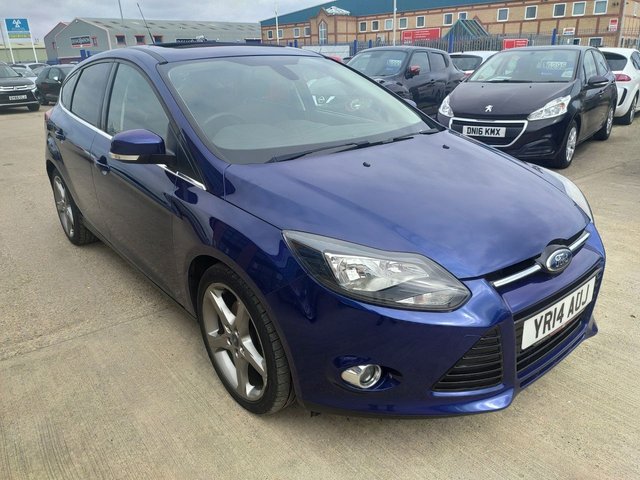 2014 14 FORD FOCUS 2.0 TITANIUM NAVIGATOR TDCI 5d 139 BHP 7 STAMPS OF SERVICE HISTORY