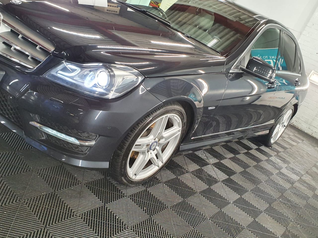 Mercedes Benz C Class C250 Cdi Blueefficiency Sport