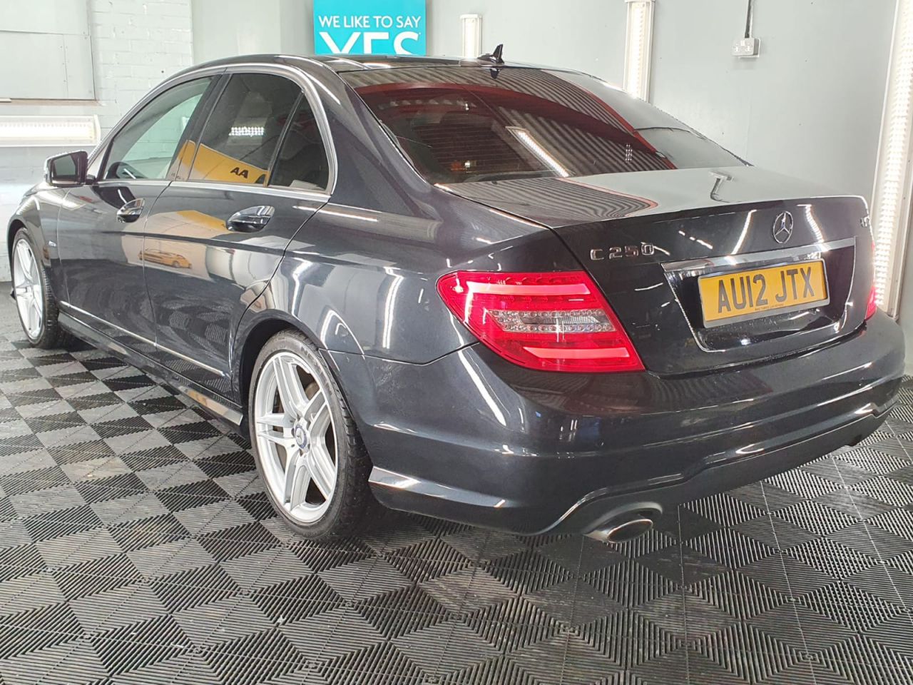 Mercedes Benz C Class C250 Cdi Blueefficiency Sport