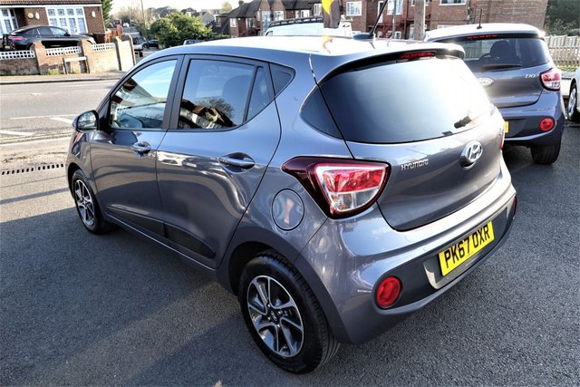 View our HYUNDAI I10