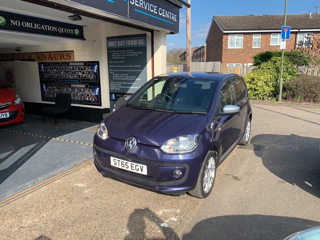 View our VOLKSWAGEN UP