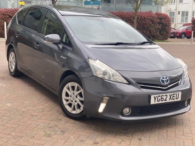 View our TOYOTA PRIUS PLUS