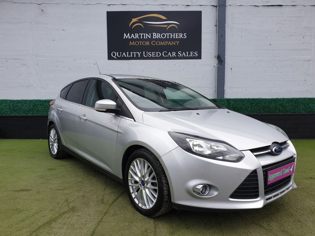 View our FORD FOCUS